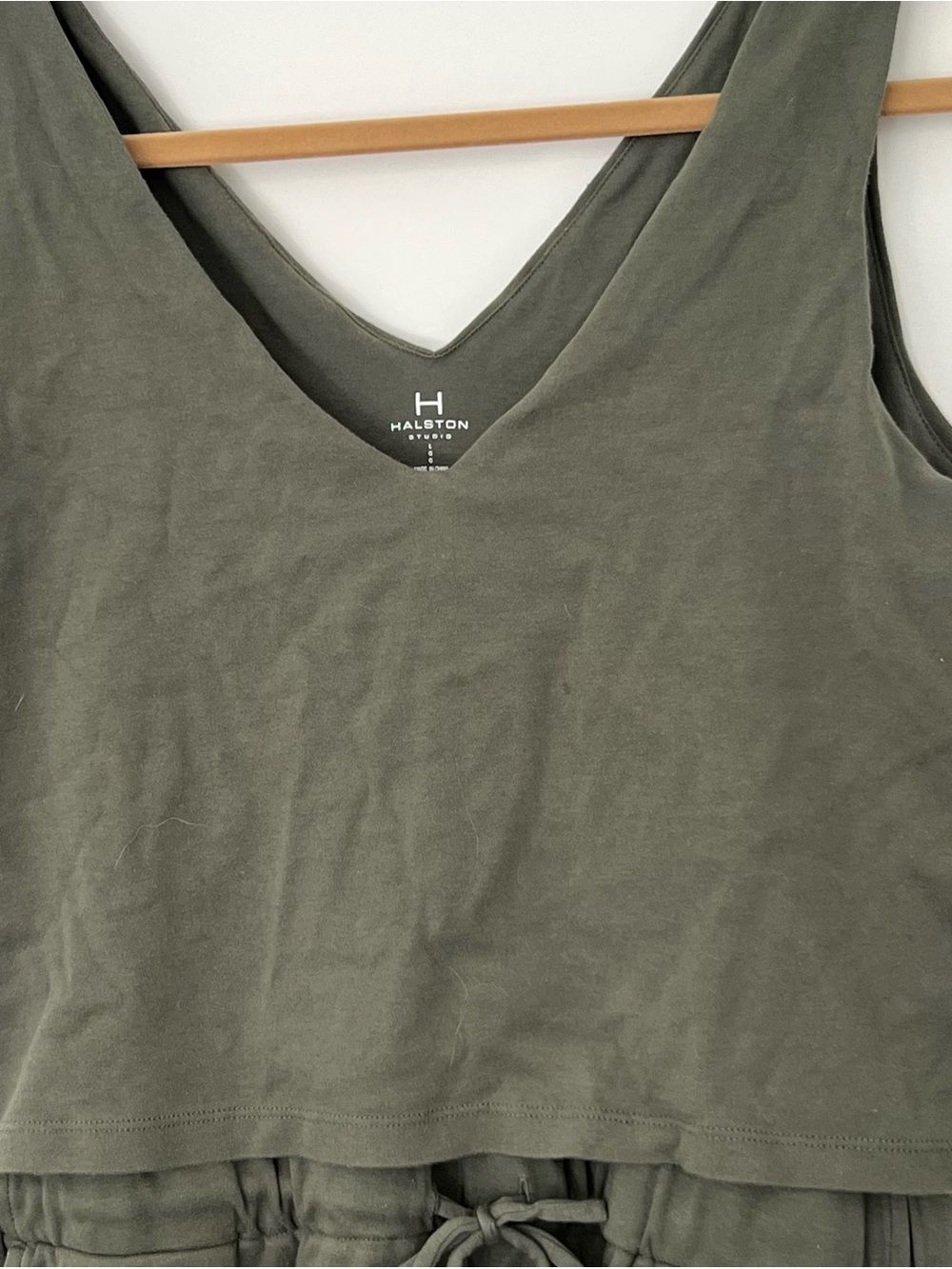 Halston Studio Olive Green V-Neck Sleeveless Romper - Women - Picture 6 of 9
